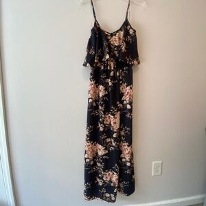 NWT Love Culture Floral Maxi Dress size Medium